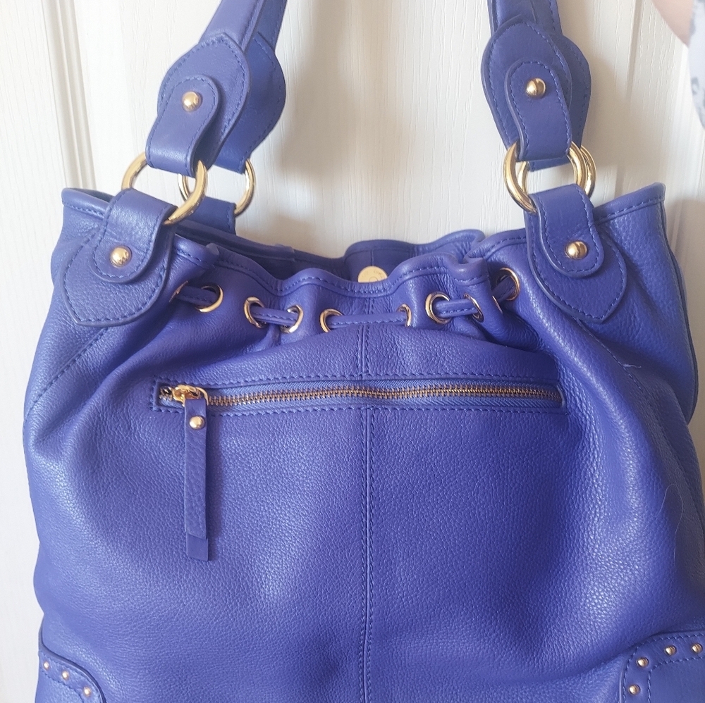 Sharif Luxury, Embossed Leather Shoulder Bag With Silver Studs. NEW $400. Retail - Picture 2 of 7